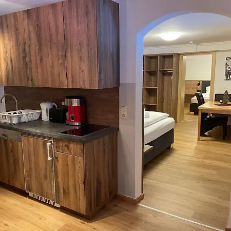 Apartament Haus Willibald Saalbach-Hinterglemm Zewnętrze zdjęcie