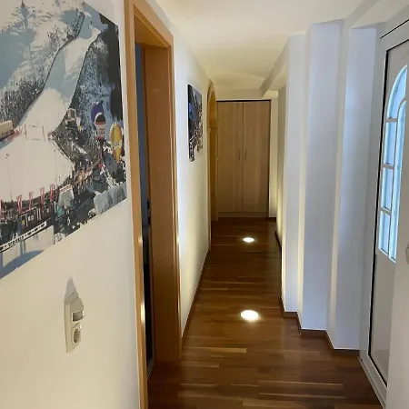 Apartament Haus Willibald Saalbach-Hinterglemm Zewnętrze zdjęcie