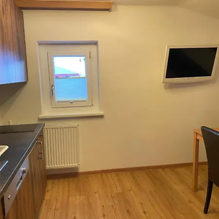 Apartament Haus Willibald Saalbach-Hinterglemm Zewnętrze zdjęcie