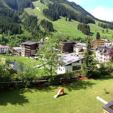 Apartament Haus Willibald Saalbach-Hinterglemm Pokój zdjęcie